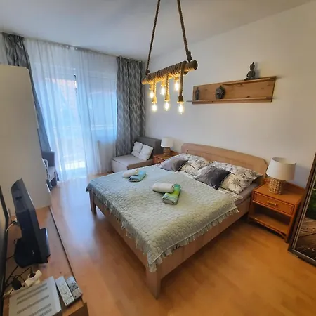 Zoeld Beka Apartmanok Koelcsey II Hajduszoboszlo Exterior photo