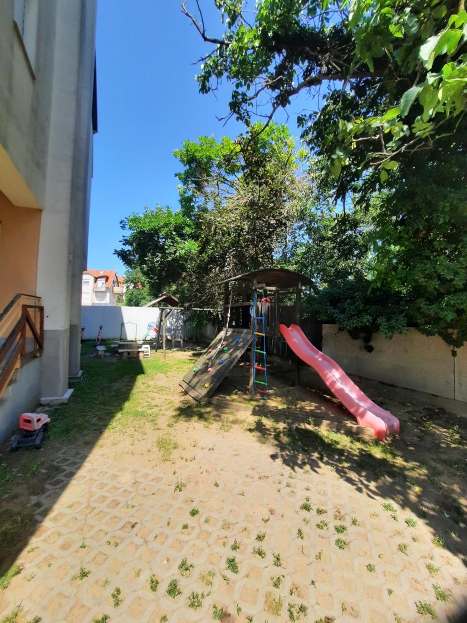 Zoeld Beka Koelcsey Ii Hajdúszoboszló